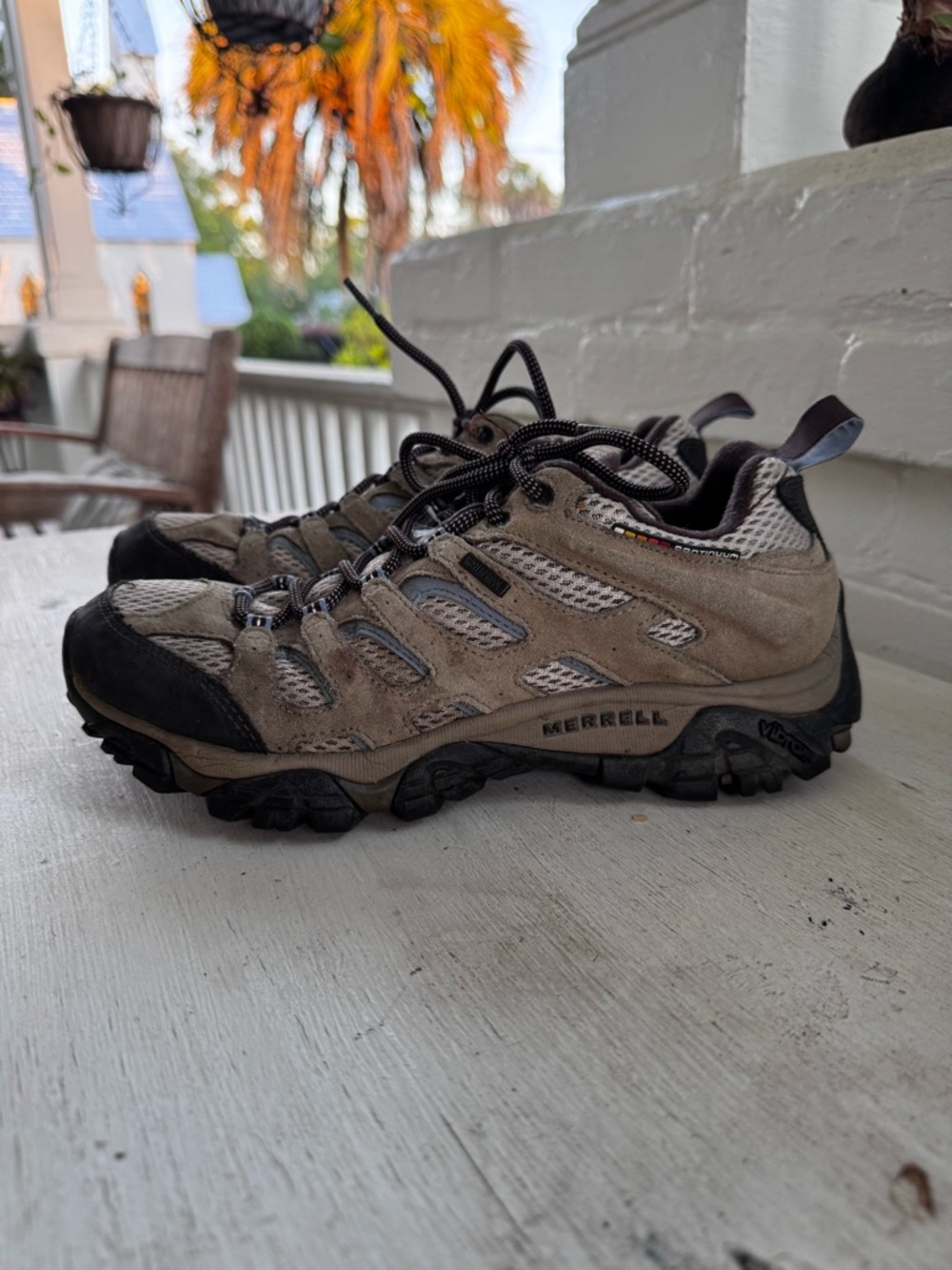 Merrell Moab size 9 Eur 40 dusty olive hiking boots low